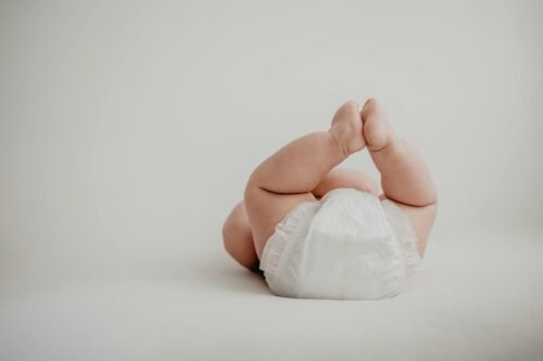 Baby in Windel